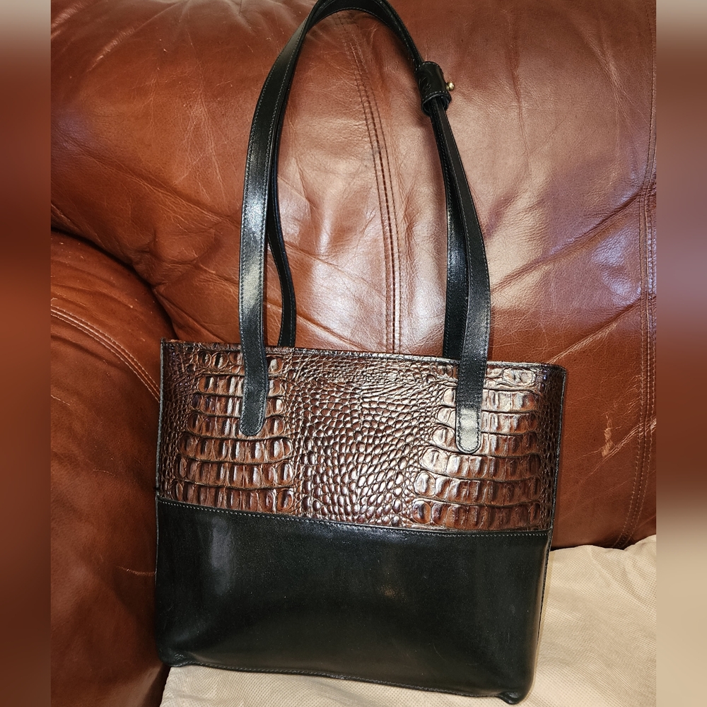 Vintage Brahmin Melbourne Embossed Shoulder Purse, Handbag